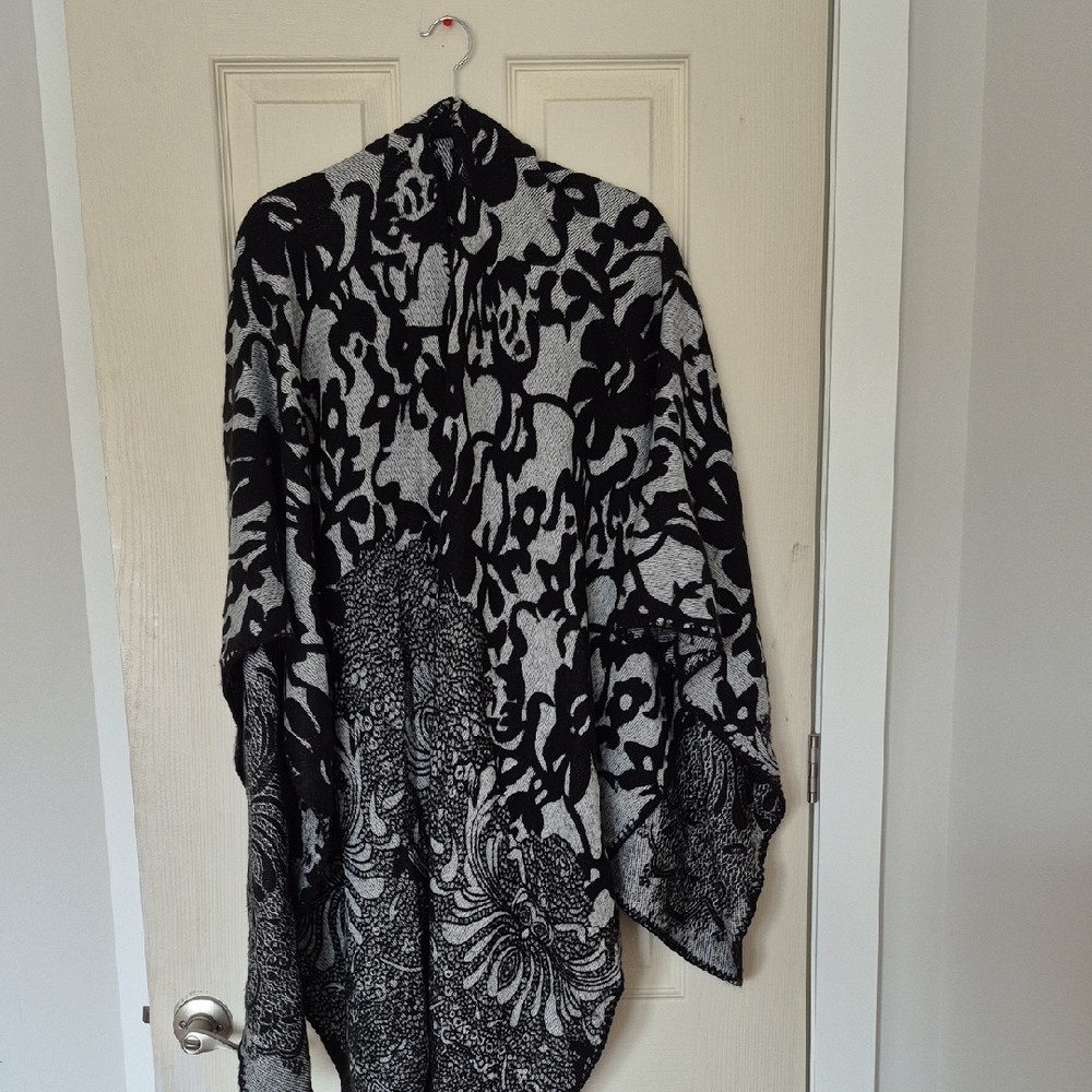 Charlie Paige Blanket Shall